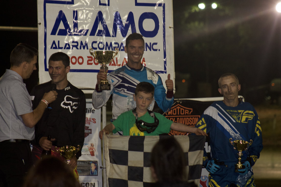 450cc Expert Singles Class Podium at the 2018 Lodi Cycle Bowl 'Night Before the Mile'